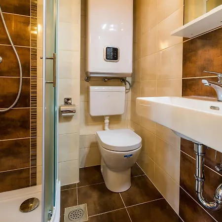 Leko-5 By Interhome 노비비노돌스키