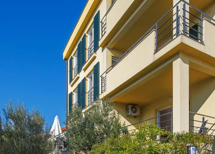 Apartment Leko-5 By Interhome *