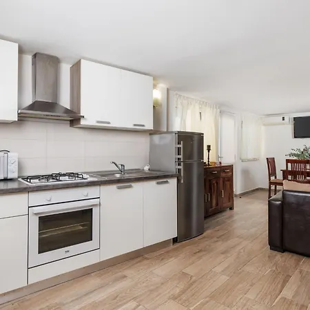 Appartamento Leko-5 By Interhome *