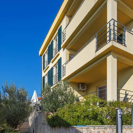 Daire Leko-5 By Interhome *